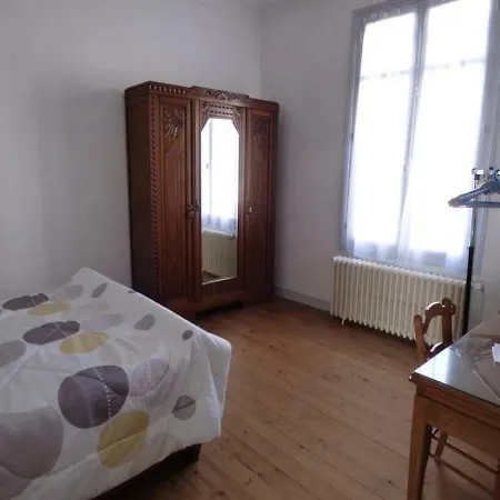 House Maison En Centre Ville Avec Garage 빌라